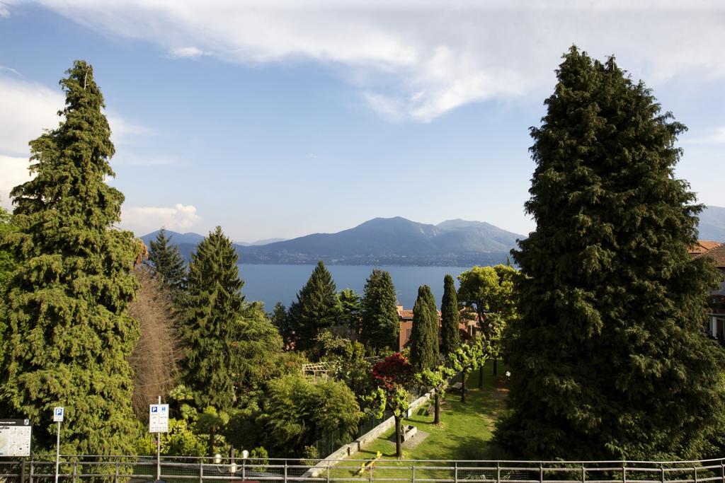 Piazzale Italia Apartment Oggebbio Exterior photo